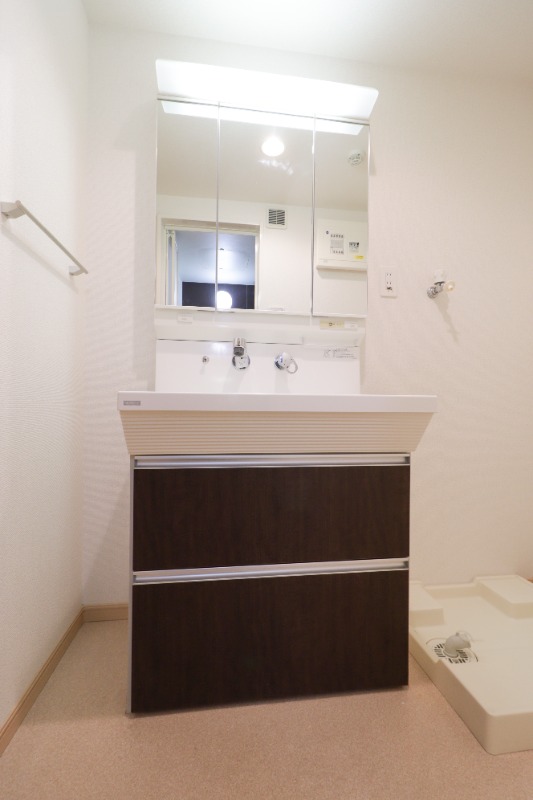 洗面設備　図面と現状に相違がある場合には現状を優先