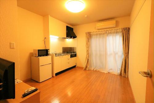 居室・リビング　１Ｆはフローリング仕様