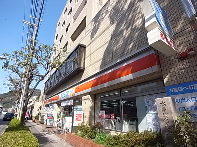 コンビニ　ローソン（コンビニ）まで729m