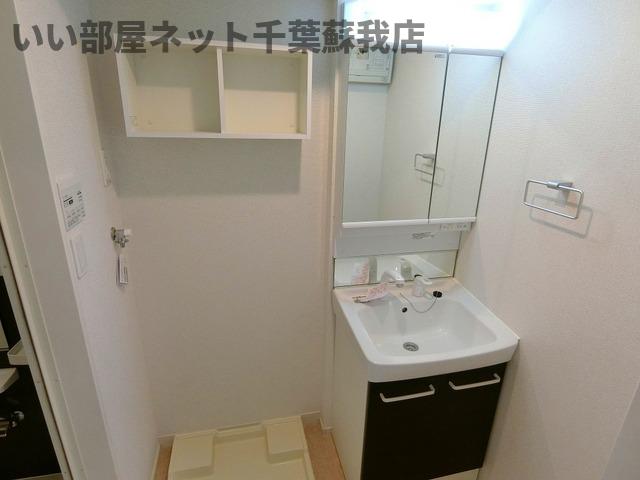 洗面設備　朝の身支度に欠かせない独立洗面台♪