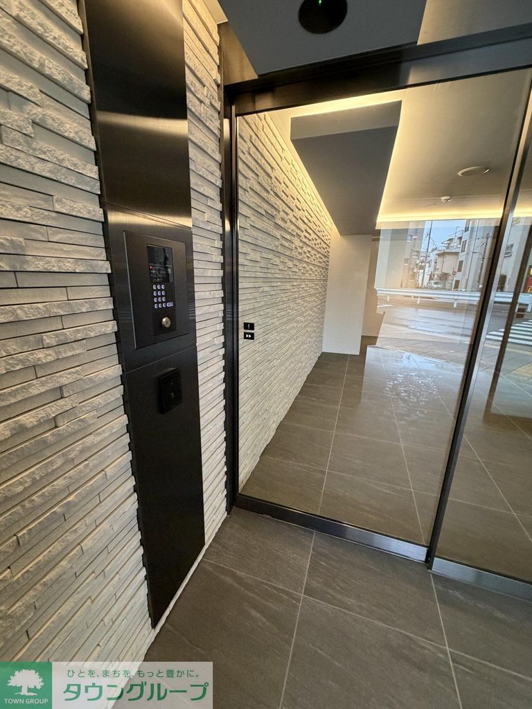 セキュリティ　エントランス