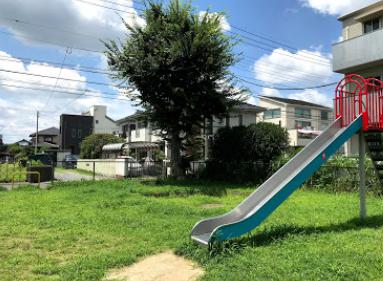 公園　神明丸子供広場（公園）まで549m