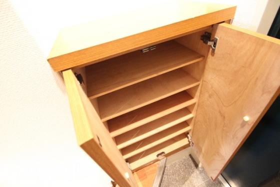 収納　※別部屋の写真です