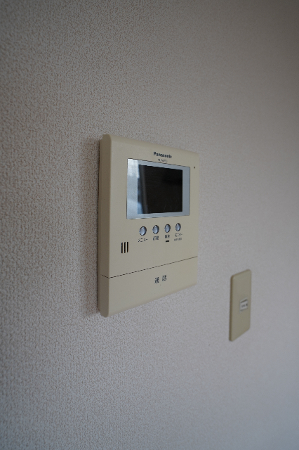 セキュリティ　同じ敷地の別の部屋