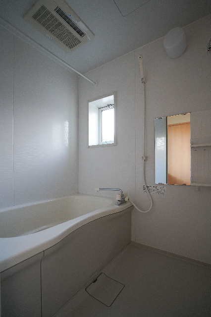 バス・シャワールーム　同じ敷地の別の部屋