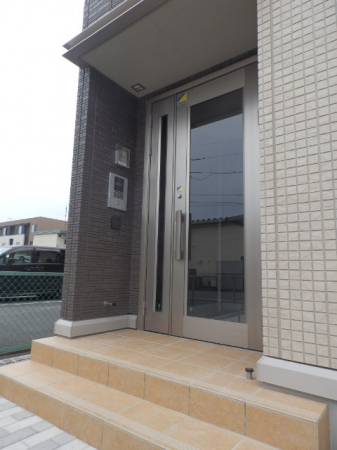 エントランス　毎日通るエントランスはこのようになっています