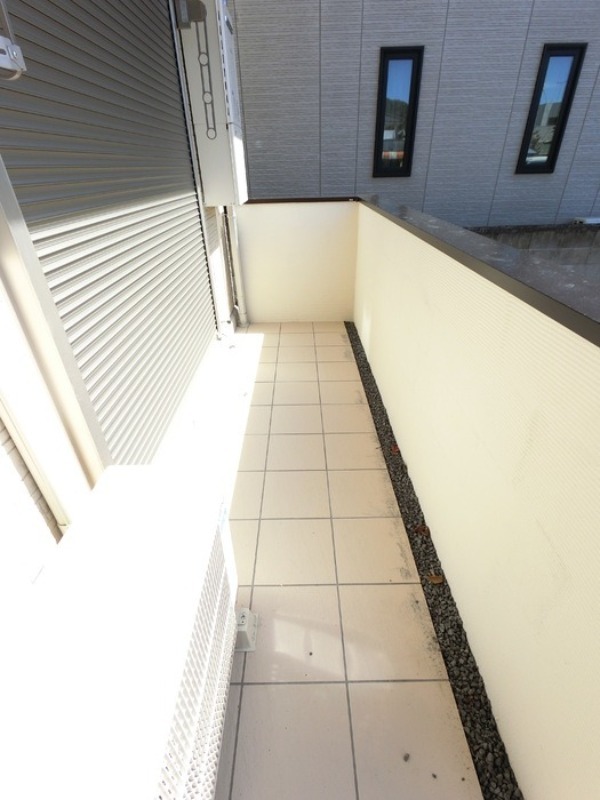 バルコニー　図面と現状に相違がある場合には現状を優先