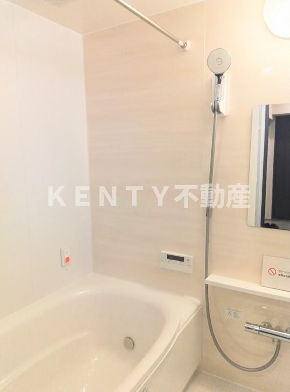 バス・シャワールーム　きれいなお風呂です