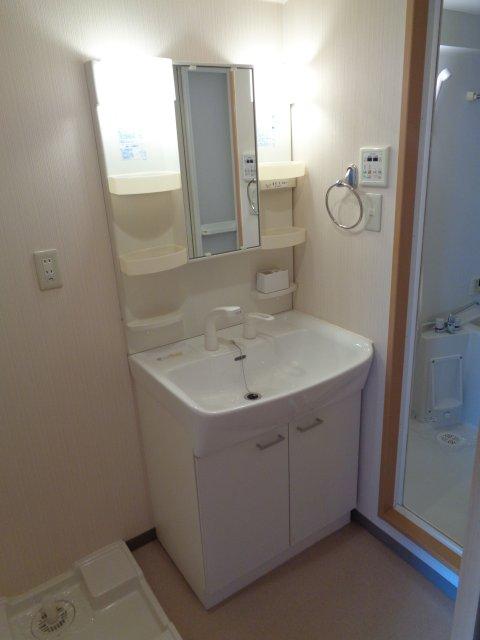 洗面設備　同仕様写真