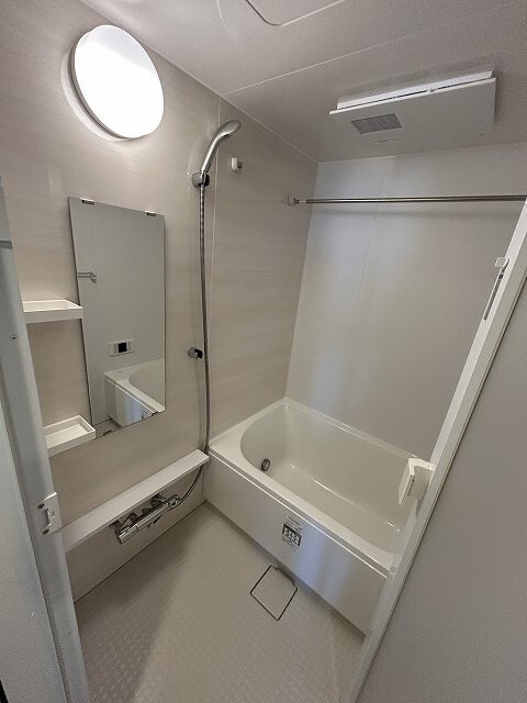 バス・シャワールーム　きれいなお風呂です