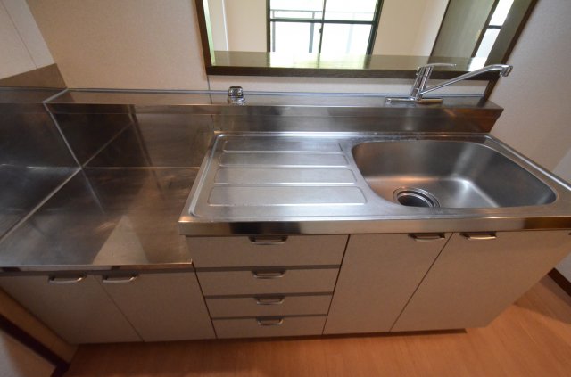 キッチン　人気の対面式キッチン♪