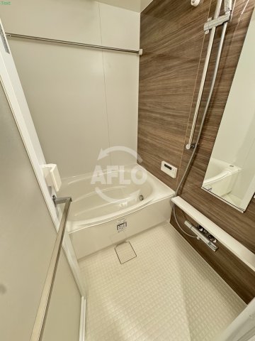 バス・シャワールーム　ザ・パークハビオ同心プレイス　浴室