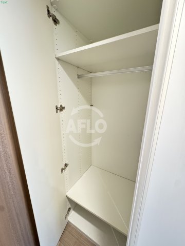 収納　ザ・パークハビオ同心プレイス　クローゼット