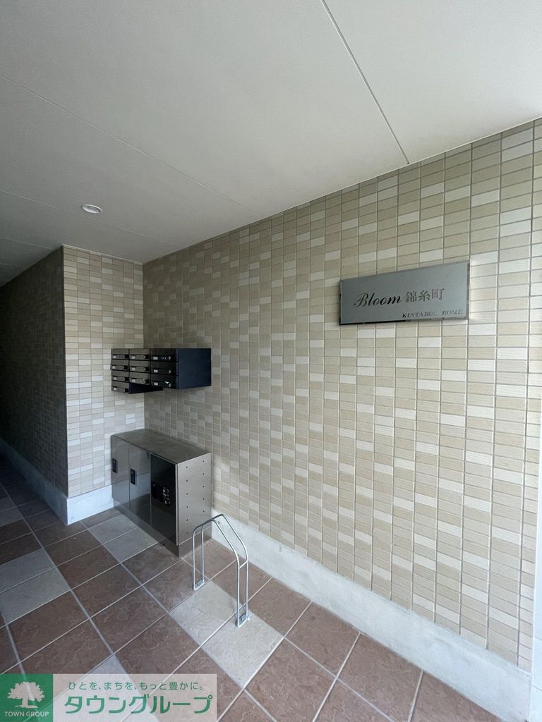 エントランス　エントランス