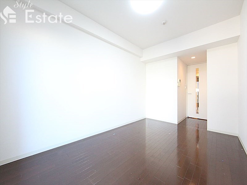 居室・リビング　内装