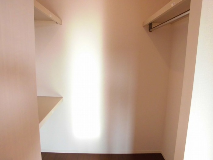 収納　たっぷりとした収納スペースです