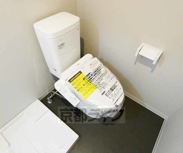 トイレ　ウォシュレットトイレになります。