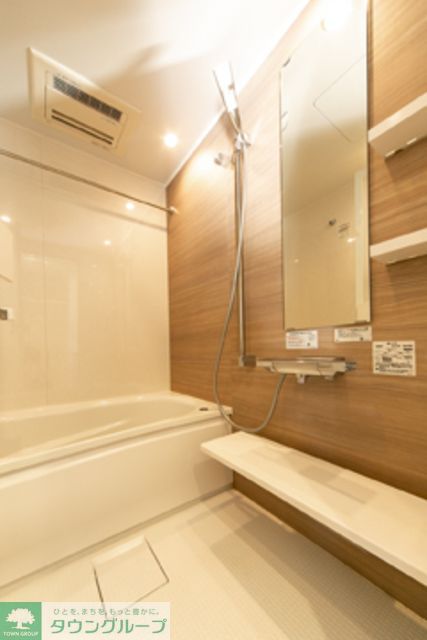 バス・シャワールーム　※写真は同タイプ住戸です。