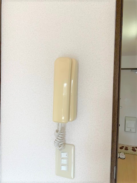 セキュリティ　★来訪者を確認できるインターホン★