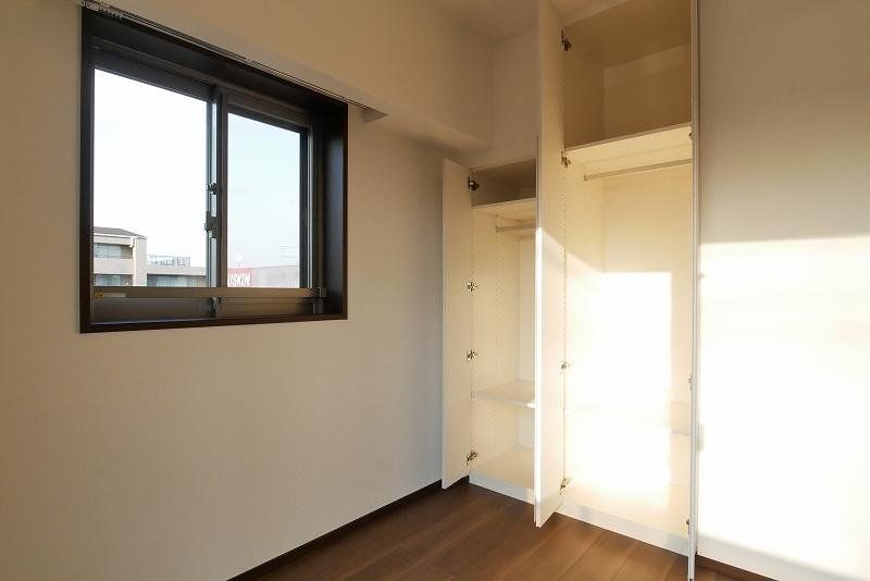 バス・シャワールーム　リビング