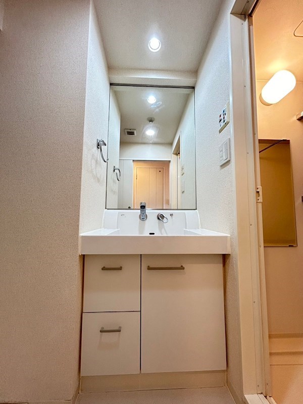 洗面設備　洗面所です