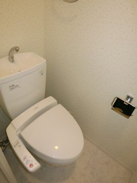 トイレ　清潔感のあるトイレです