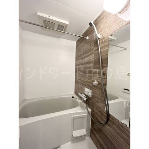 バス・シャワールーム　詳細は、ウィンドワード中の島店までご相談下さい。