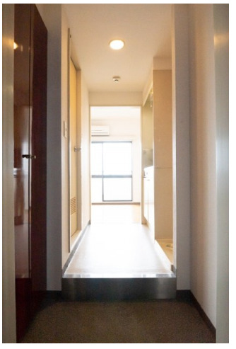 玄関　※別部屋参照