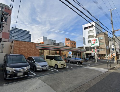 コンビニ　セブンイレブン 大阪中央卸売市場西口店（コンビニ）まで538m