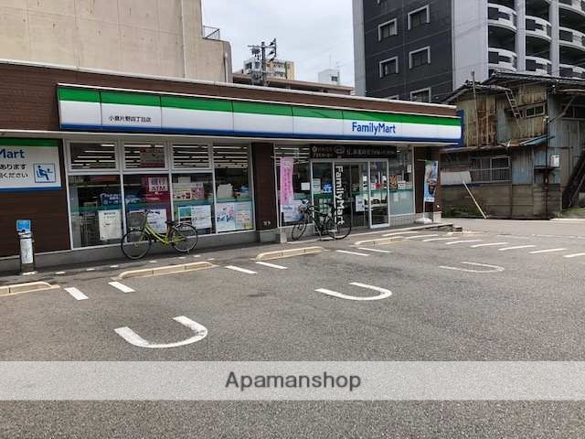 コンビニ　ファミリーマート小倉片野四丁目店（コンビニ）まで160m