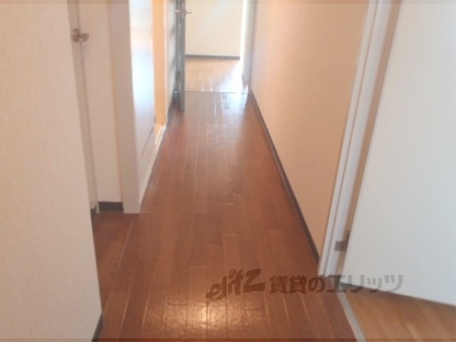 その他部屋・スペース　廊下