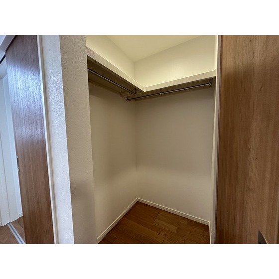 収納　※反転タイプ