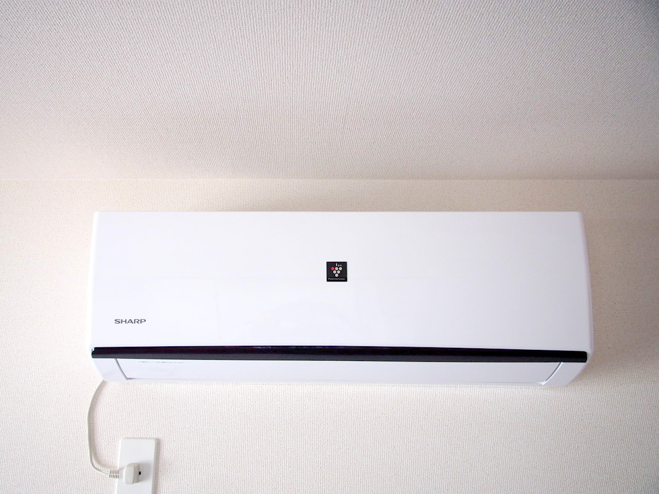 その他設備　夏も快適なエアコン付きです♪