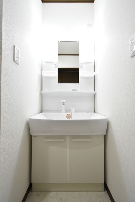 洗面設備　嬉しい独立洗面台♪