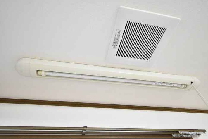 その他設備　便利な室内物干し付き♪