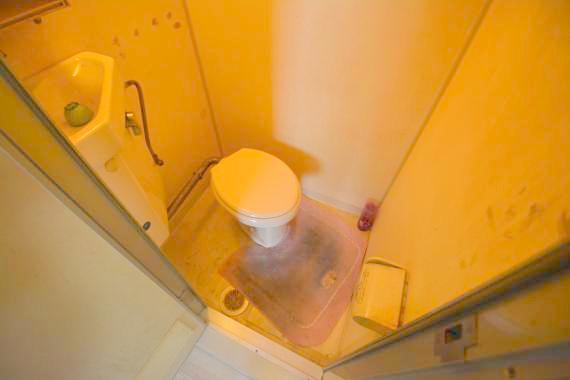 トイレ　現在改装中です。