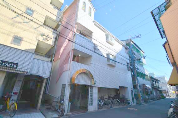 建物外観　綺麗な外観の素敵なお部屋があなたを待っています。