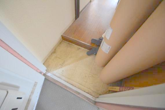 玄関　落ち着いたおしゃれな玄関です。