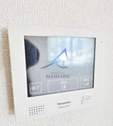 セキュリティ　モニター付きインターホンです。