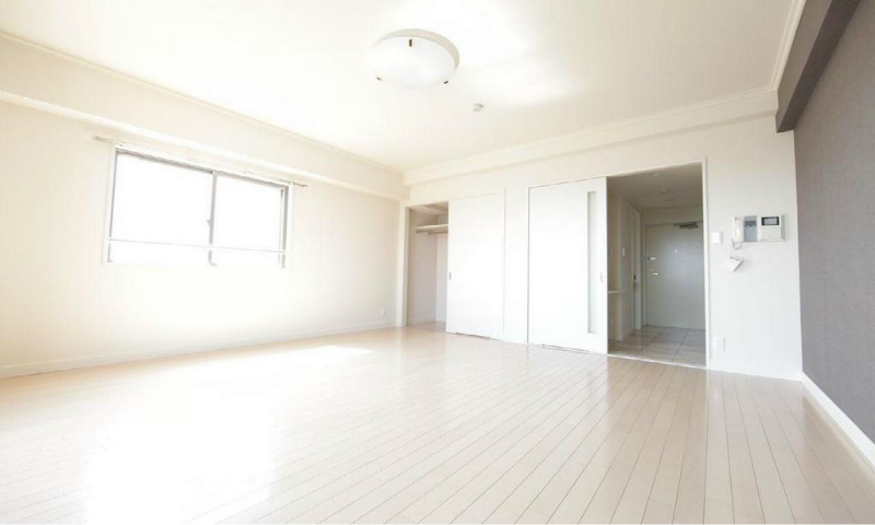 居室・リビング　洋室12.3帖　ウォークインクローゼット付　全部屋角部屋