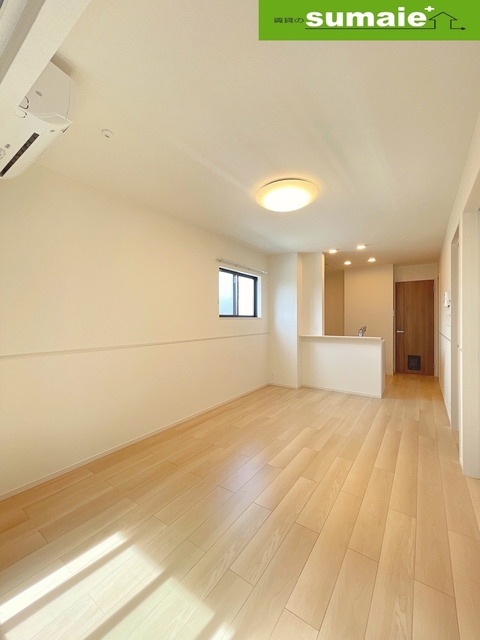 居室・リビング　同仕様写真