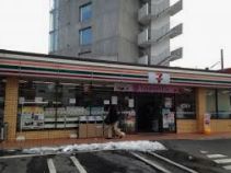 コンビニ　セブンイレブン渋谷本町3丁目店（コンビニ）まで182m