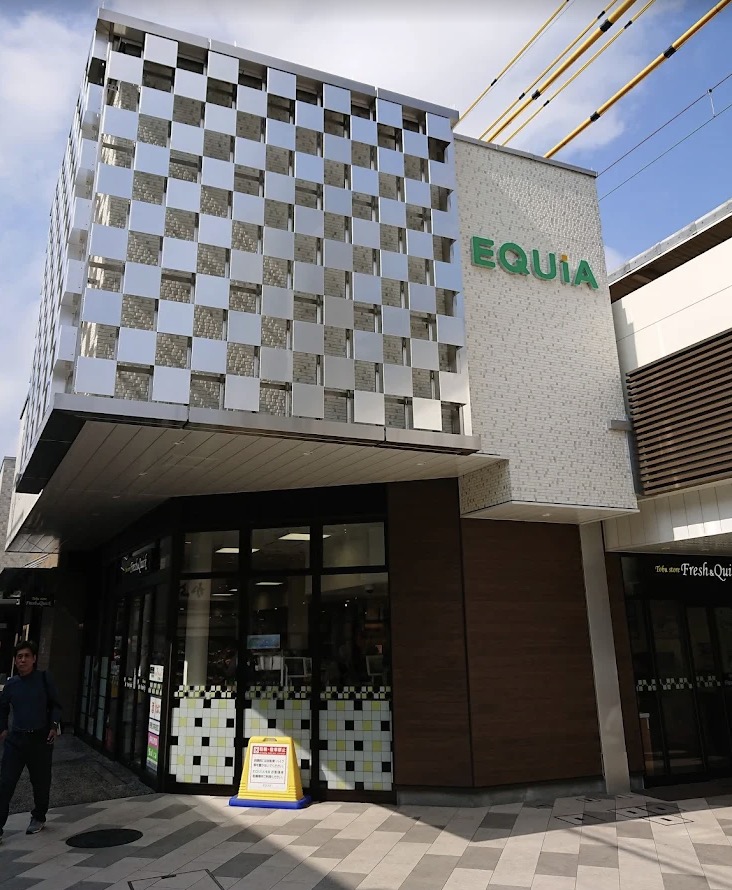 ショッピングセンター　EQUiA曳舟（ショッピングセンター）まで386m