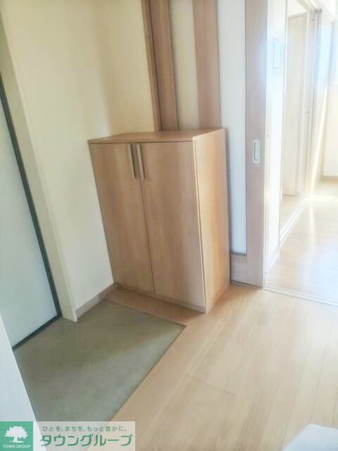 玄関　★お部屋探しは株式会社タウンハウジング東京まで★