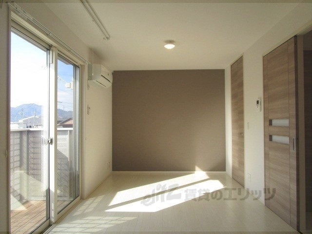 居室・リビング　洋室