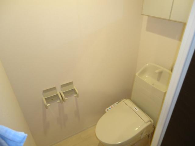 トイレ　シャワー付トイレ