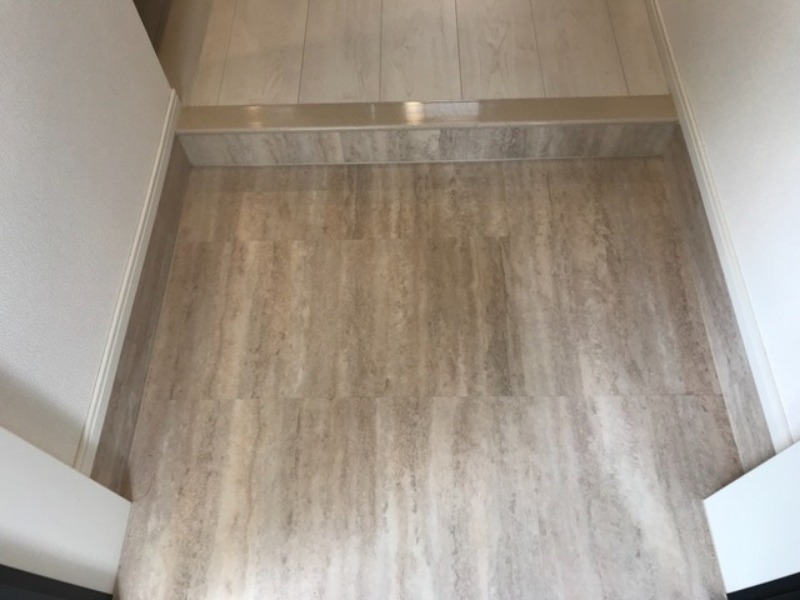 玄関　図面と現状に相違がある場合には現状を優先