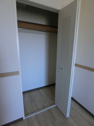 収納　他のお部屋の参考写真となります。