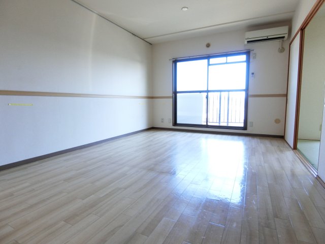 居室・リビング　他のお部屋の参考写真となります。