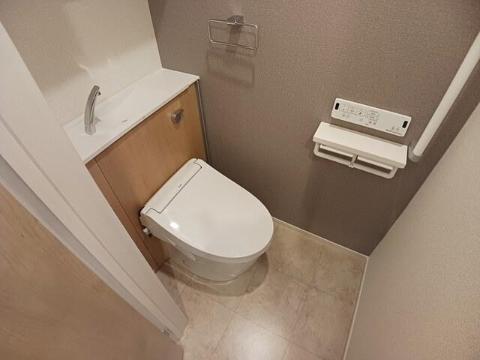 トイレ　トイレ